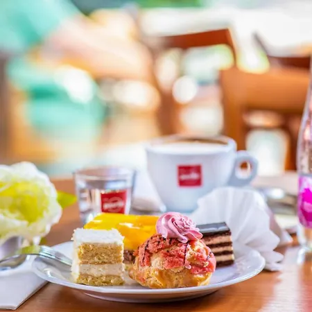 Kapitany Wellness Hotel Sümeg