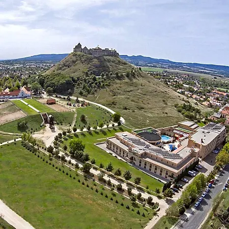 Hotel Kapitany Wellness Sümeg