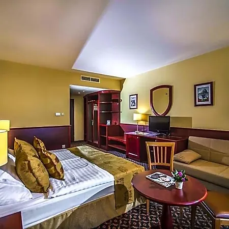 Kapitany Wellness Sümeg