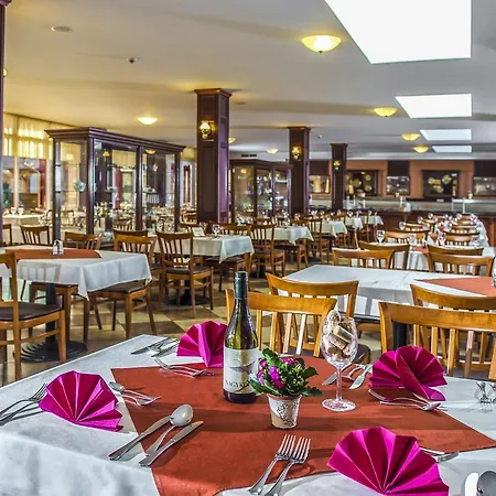 Kapitany Wellness Hotel Sümeg