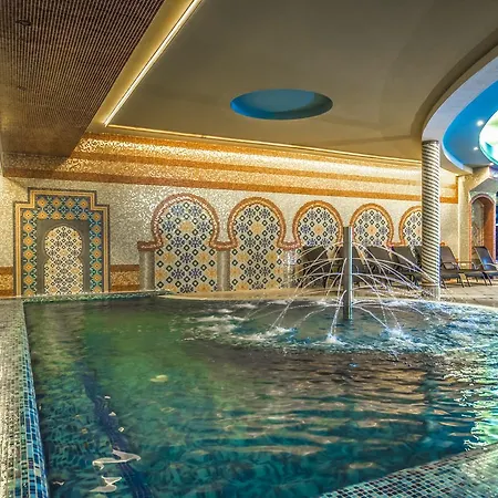 Kapitany Wellness 호텔