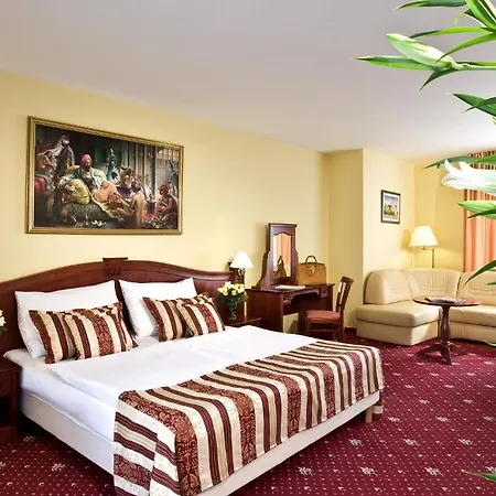 Hotel Kapitany Wellness 4*